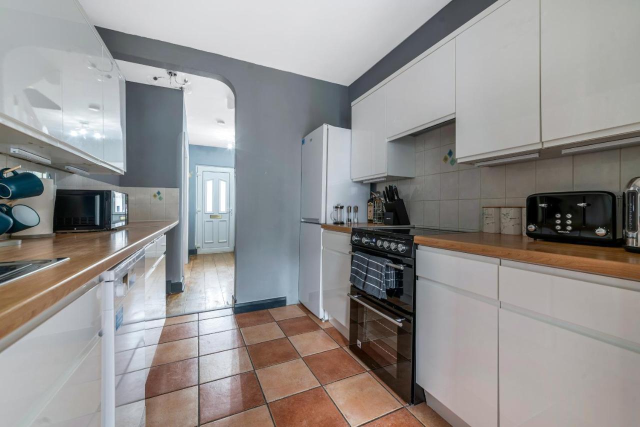 Villa Stunning 3Br House W Garden & Parking In Richmond à Saint Saint Kew Extérieur photo