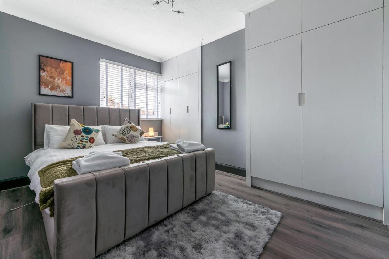 Villa Stunning 3Br House W Garden & Parking In Richmond à Saint Saint Kew Extérieur photo