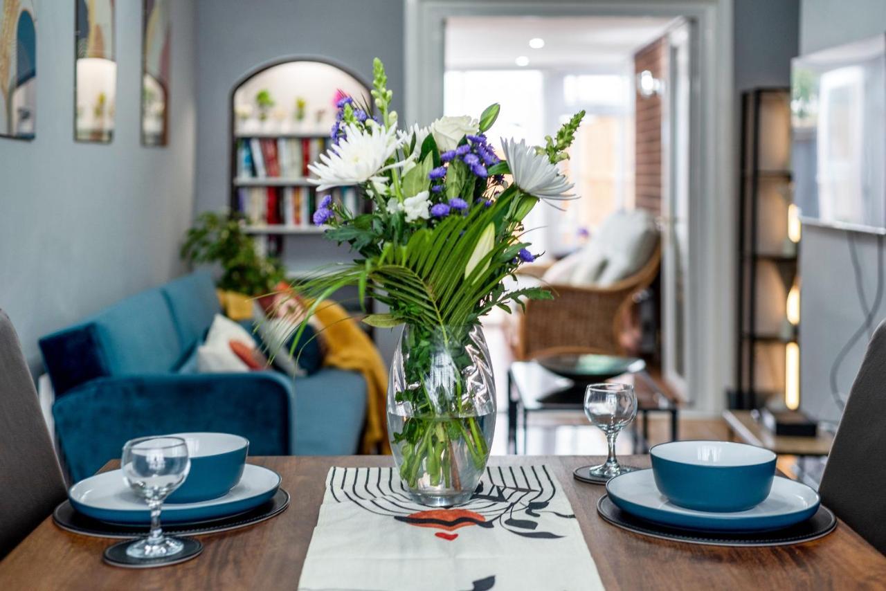 Villa Stunning 3Br House W Garden & Parking In Richmond à Saint Saint Kew Extérieur photo