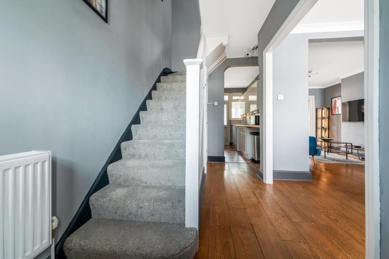Villa Stunning 3Br House W Garden & Parking In Richmond à Saint Saint Kew Extérieur photo