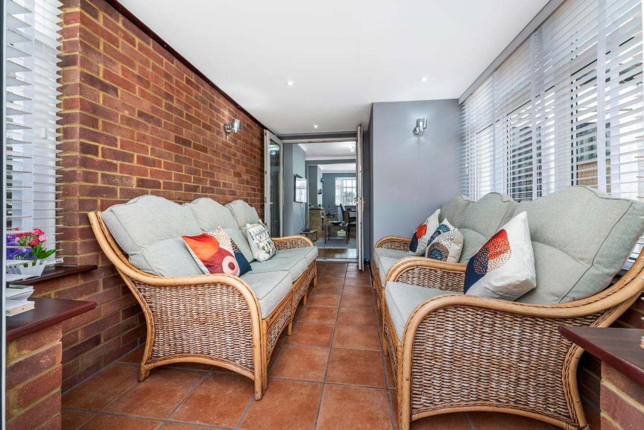 Villa Stunning 3Br House W Garden & Parking In Richmond à Saint Saint Kew Extérieur photo